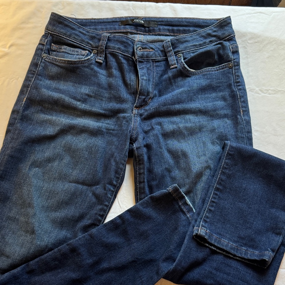 Joes lo rise curvy skinny fit jeans size 28 nicely worn in